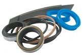 UM00593     Power Steering Cylinder Seal Kit---Replaces 3488643M91